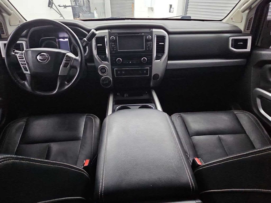Thumbnail: 2018 Nissan Titan - 9