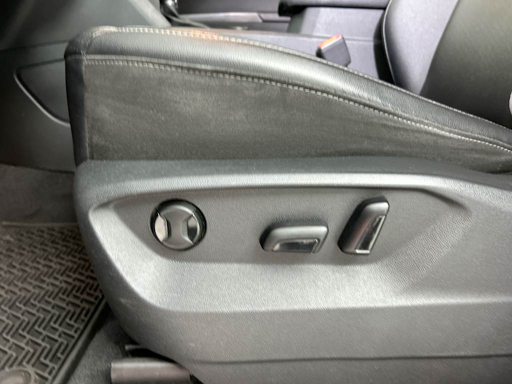 Thumbnail: 2018 Volkswagen Atlas - 21