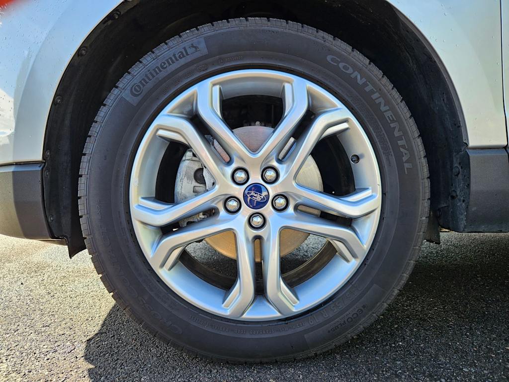 2018 Ford Edge Titanium 8