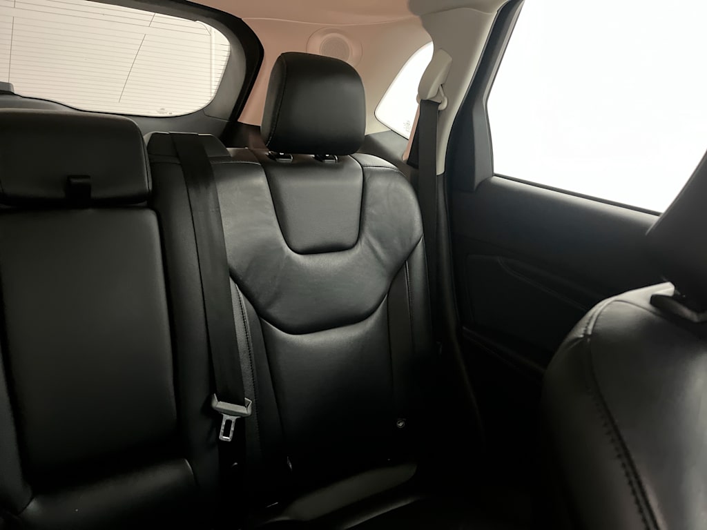 Thumbnail: 2022 Ford Edge - 24