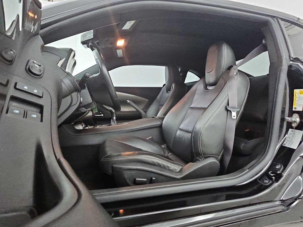Thumbnail: 2015 Chevrolet Camaro - 8