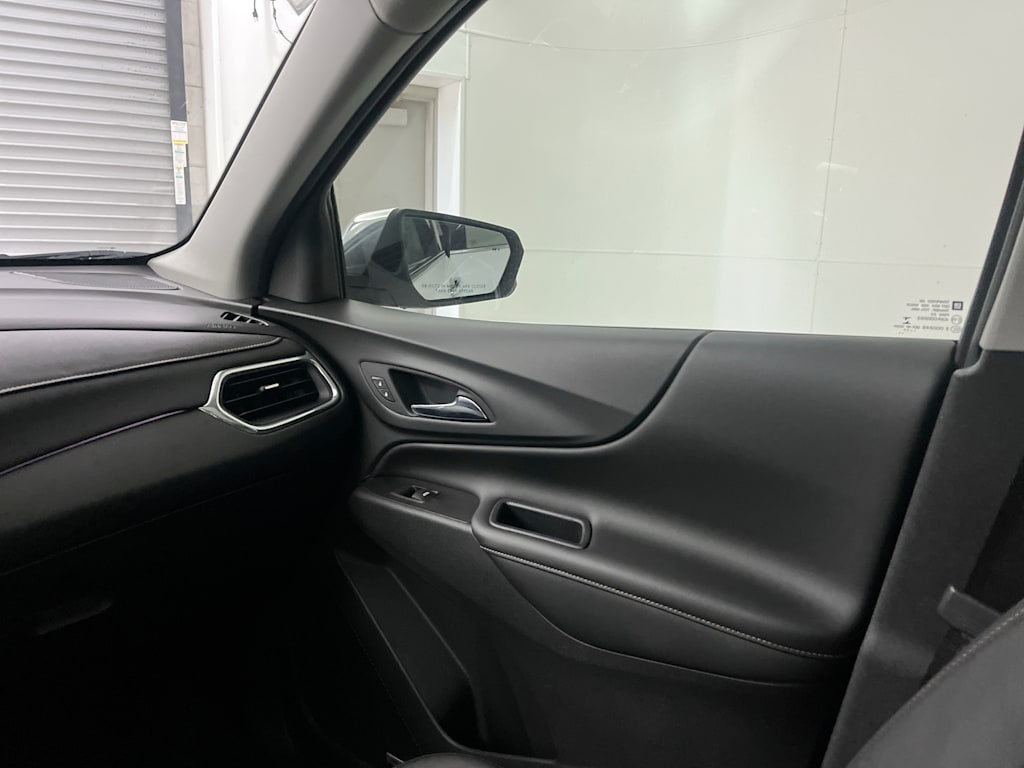 Thumbnail: 2018 Chevrolet Equinox - 22