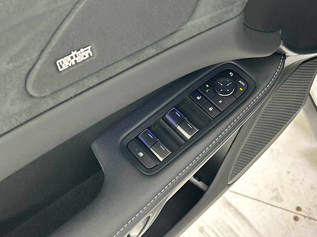 Thumbnail: 2024 Lexus RX - 20