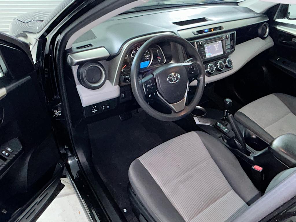 Thumbnail: 2015 Toyota RAV4 - 2