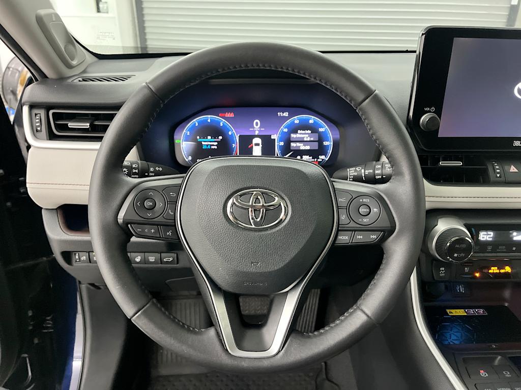 Thumbnail: 2023 Toyota RAV4 - 12