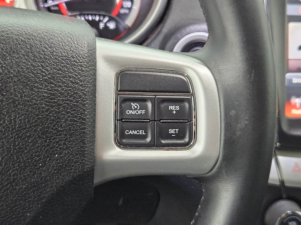Thumbnail: 2016 Dodge Journey - 28