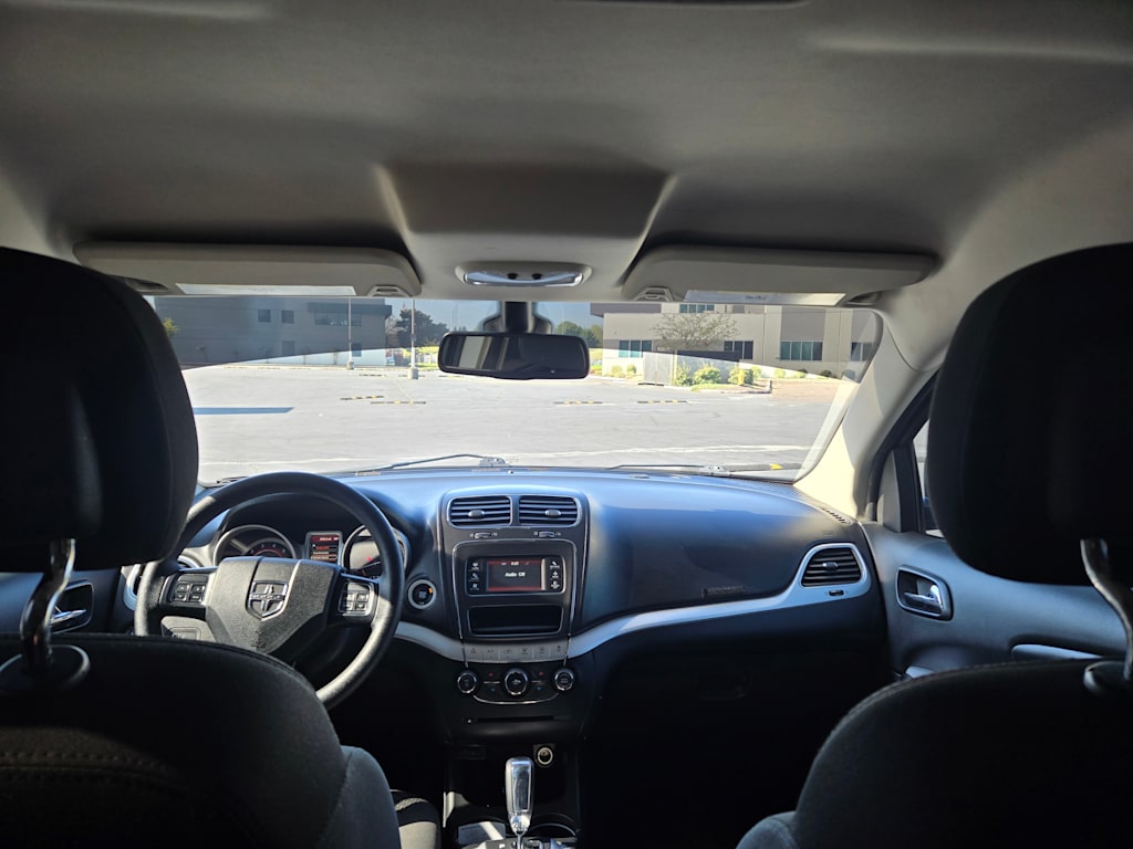 2018 Dodge Journey SXT 10