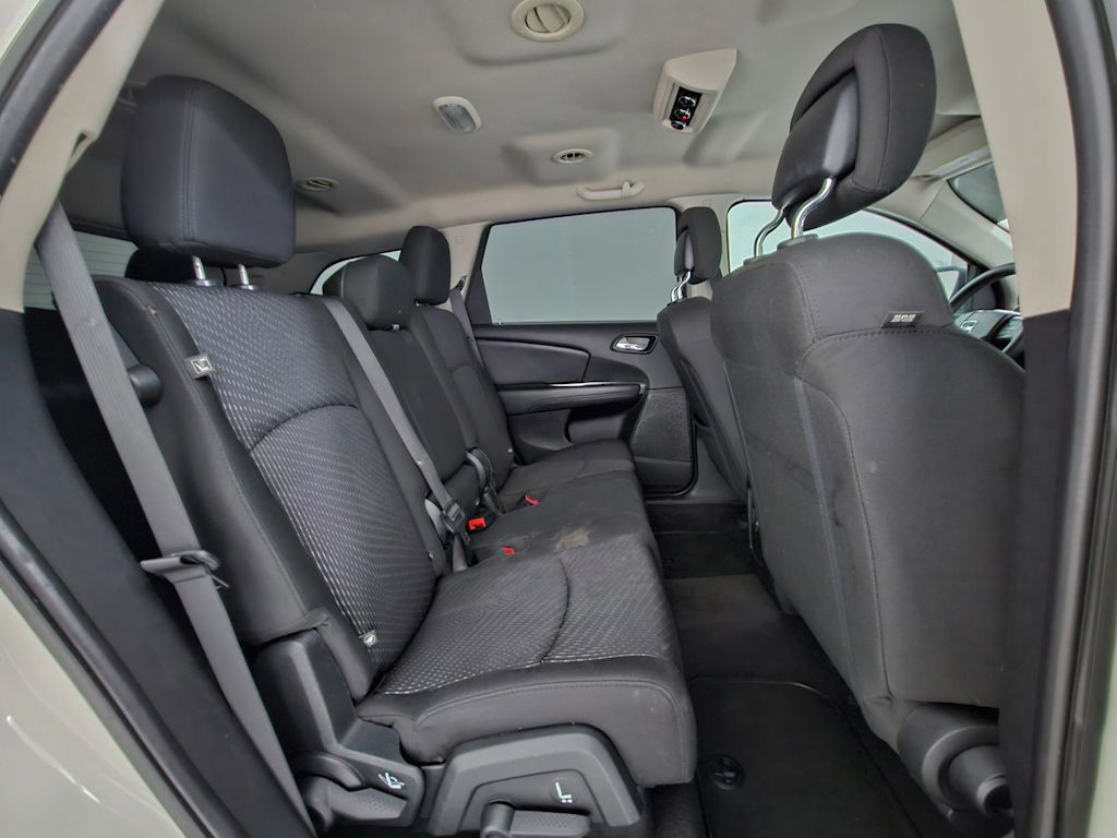 2018 Dodge Journey SXT 26