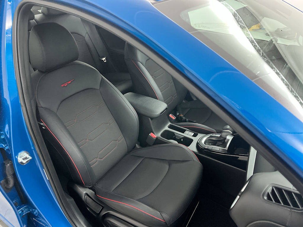 Thumbnail: 2023 Kia Forte - 31