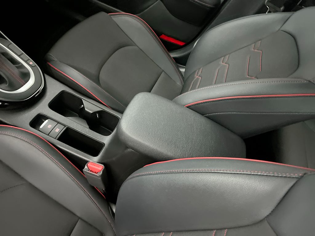 Thumbnail: 2023 Kia Forte - 10