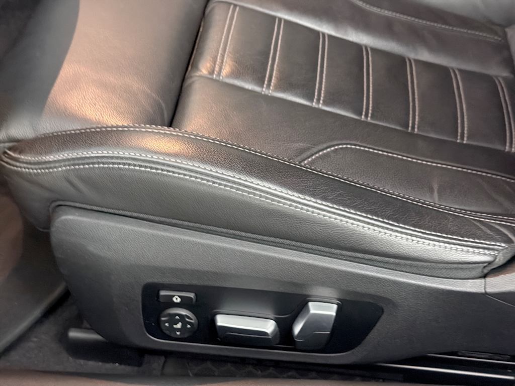 Thumbnail: 2023 BMW M2 - 21