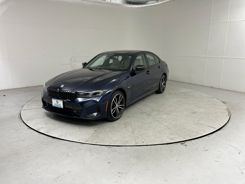 Thumbnail: 2023 BMW 3 Series - 6