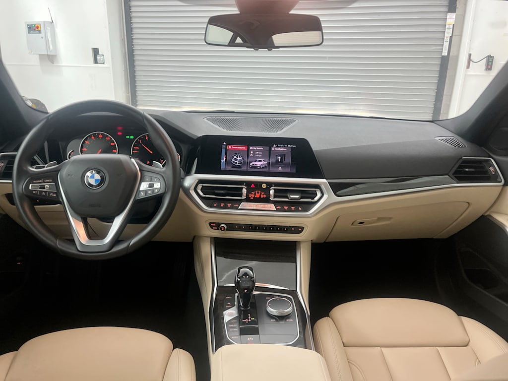 Thumbnail: 2020 BMW 3 Series - 2
