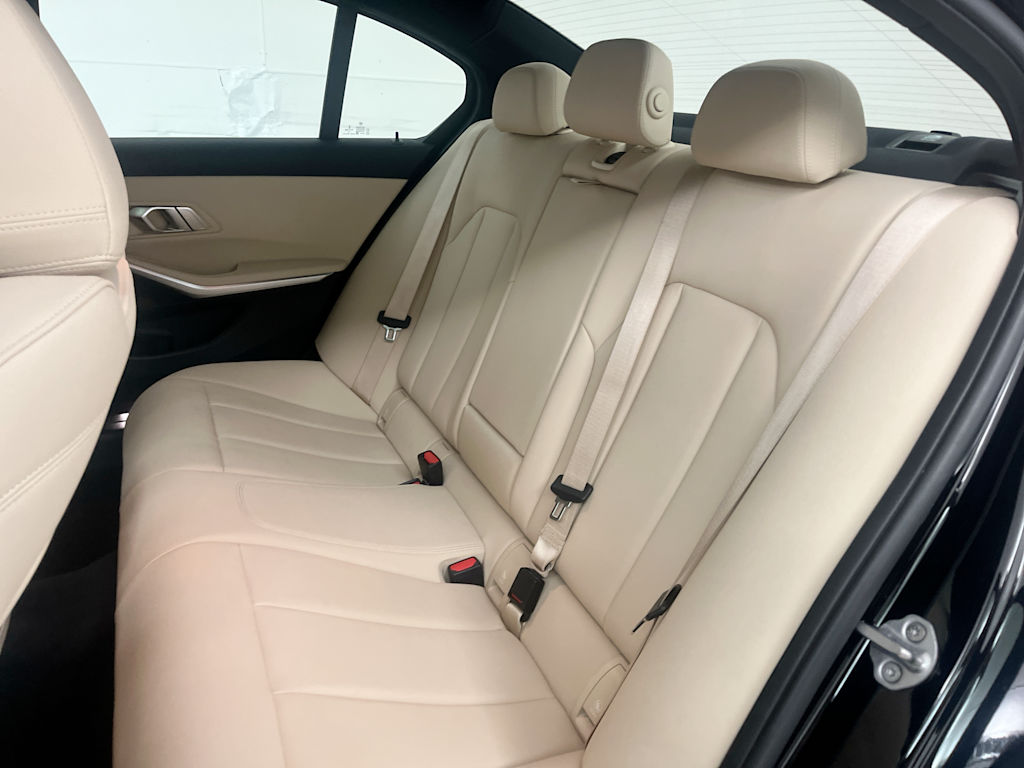 Thumbnail: 2020 BMW 3 Series - 31