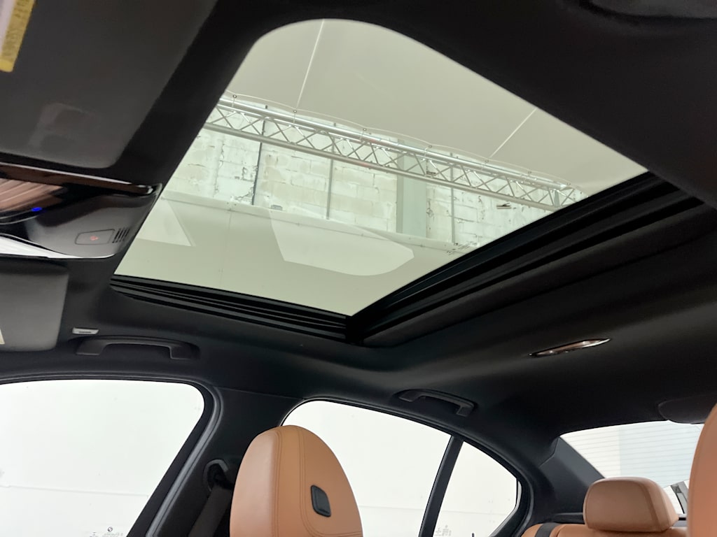 Thumbnail: 2020 BMW 3 Series - 27