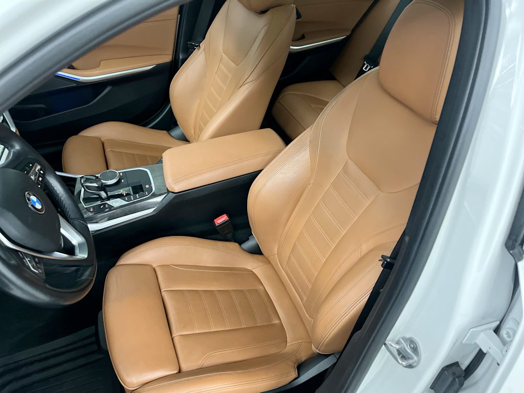 Thumbnail: 2020 BMW 3 Series - 9