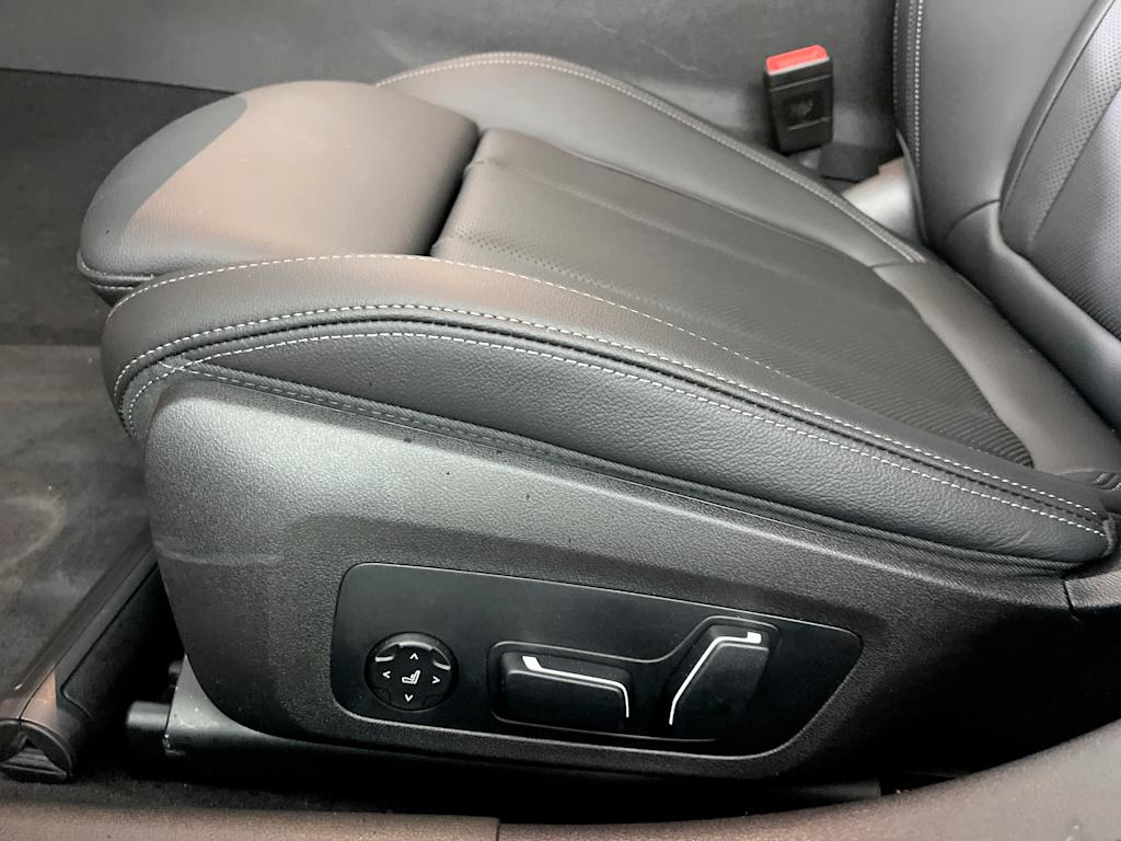 Thumbnail: 2026 BMW 3 Series - 20