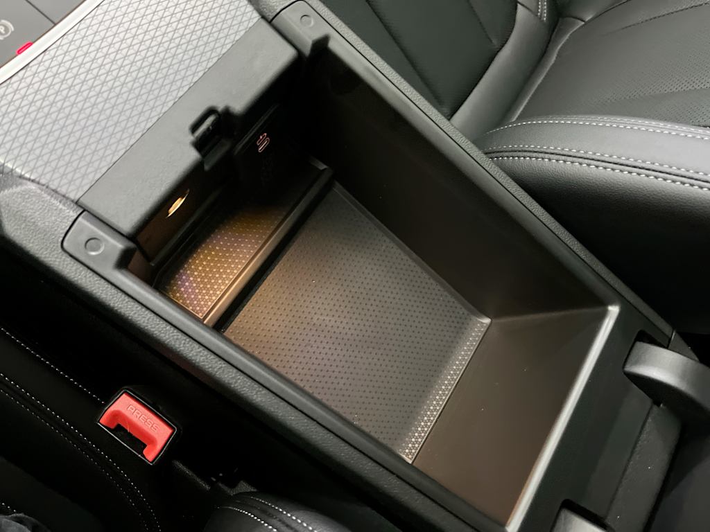 Thumbnail: 2026 BMW 3 Series - 9