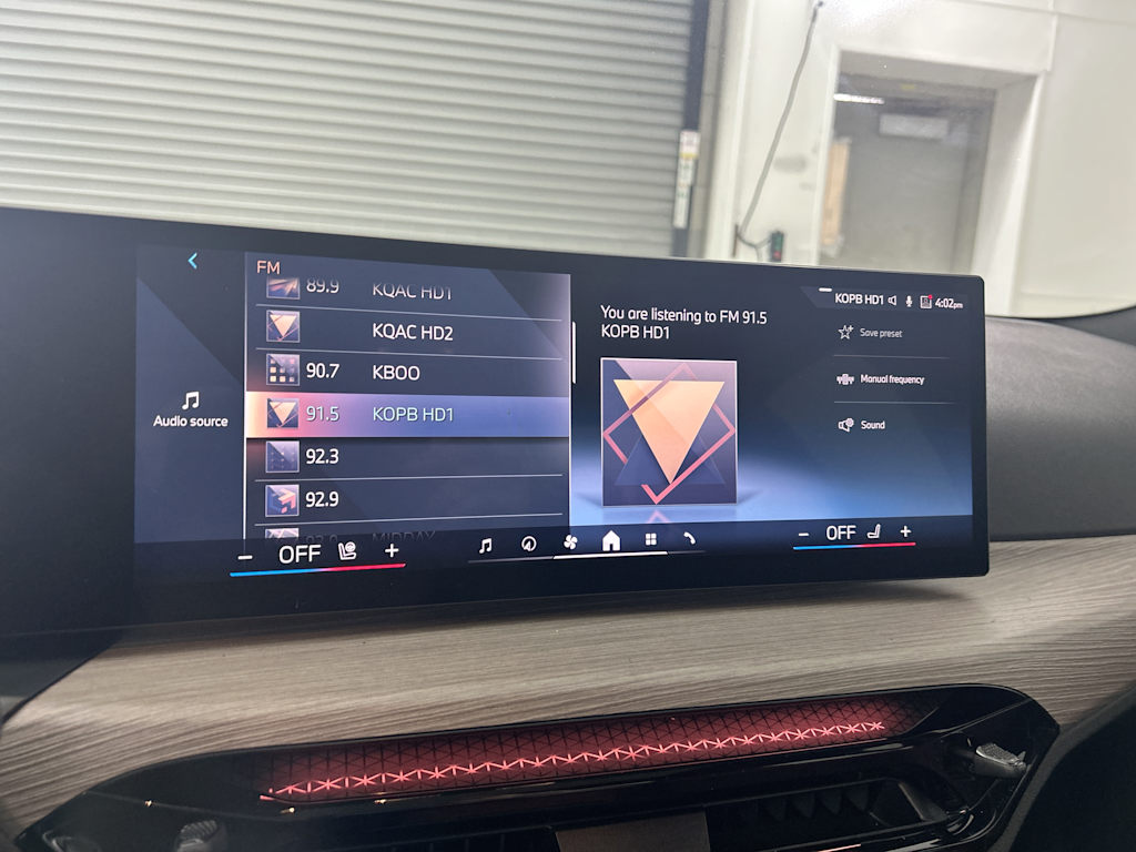 Thumbnail: 2025 BMW 3 Series - 11