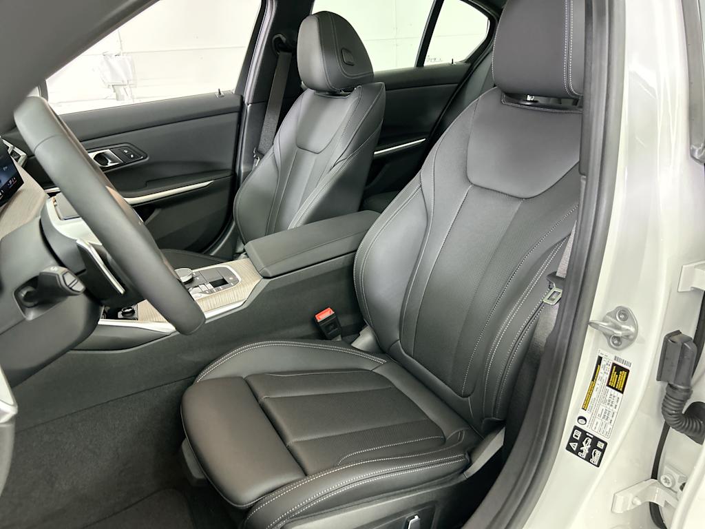 Image of 2025 BMW 3-Series