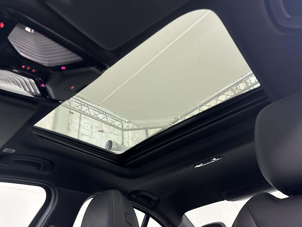 Thumbnail: 2026 BMW 3 Series - 23