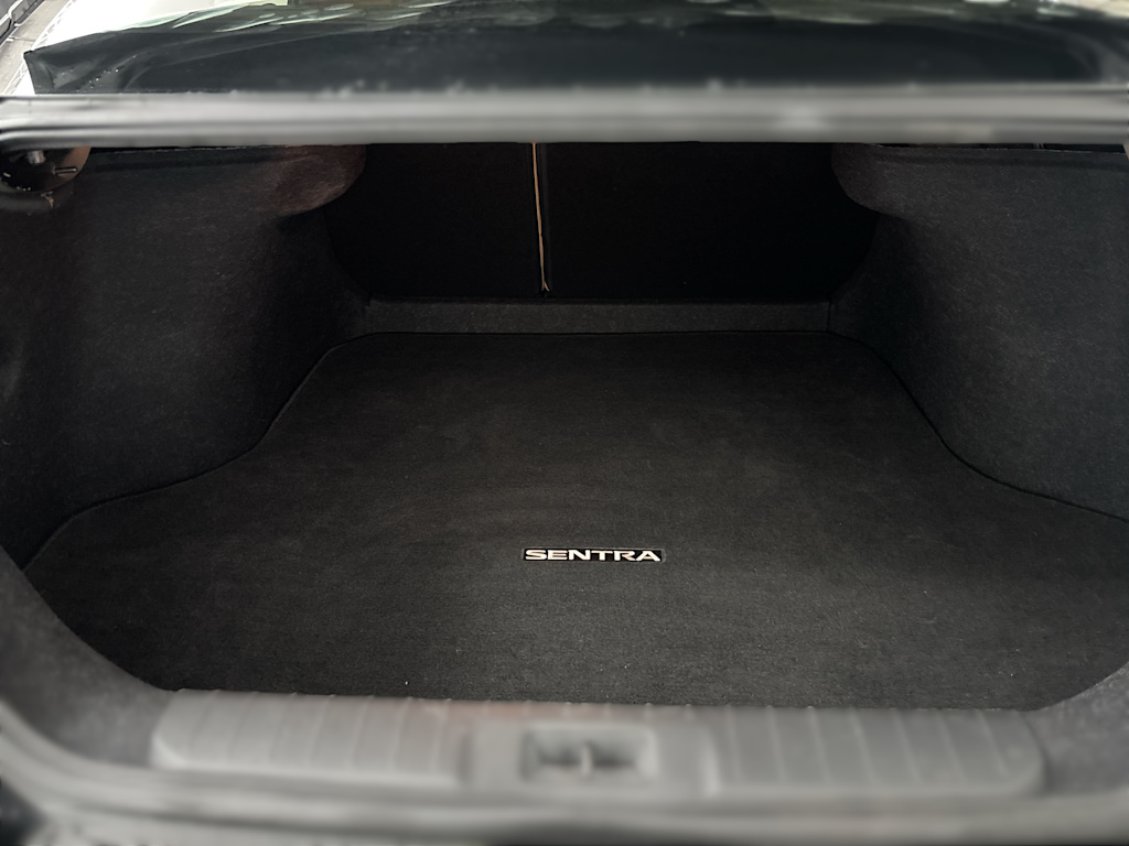 Thumbnail: 2020 Nissan Sentra - 15