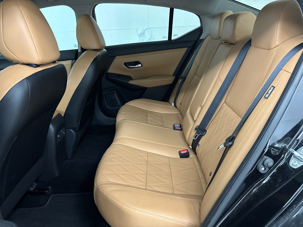 Thumbnail: 2020 Nissan Sentra - 11