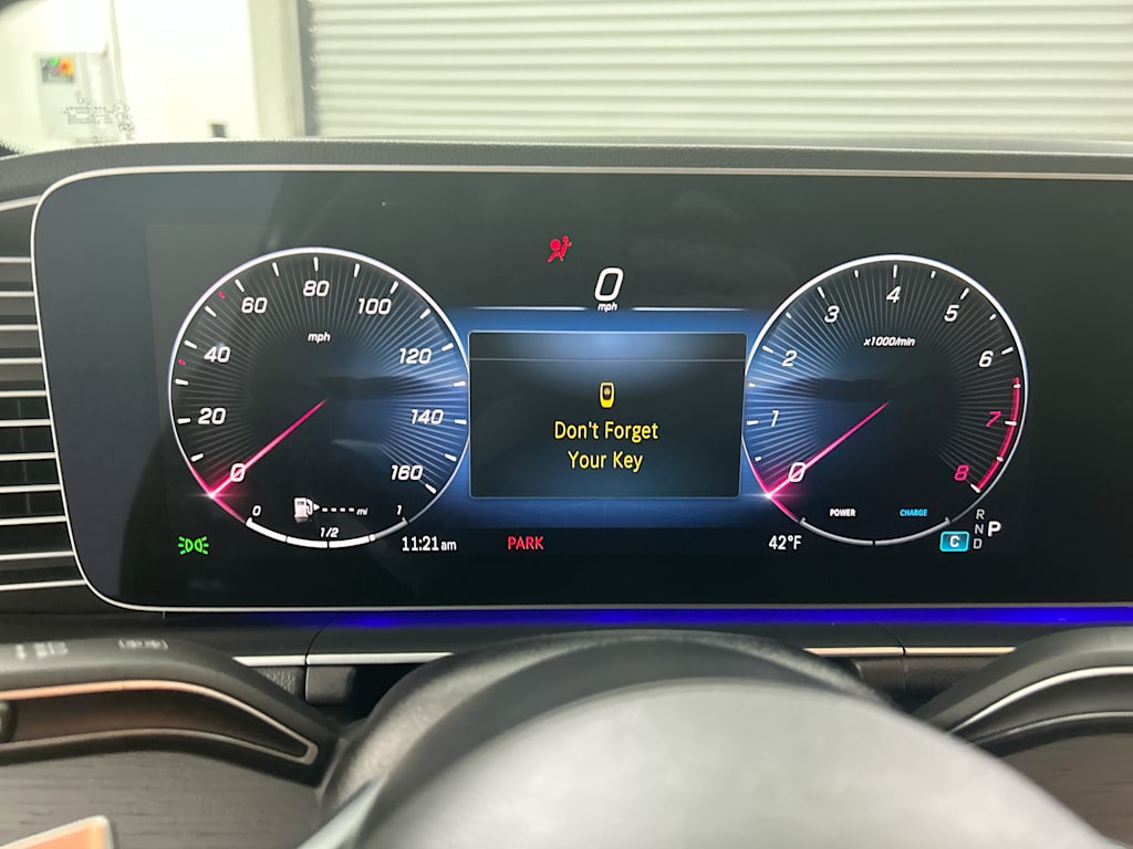 Thumbnail: 2025 Mercedes-Benz GLE - 14