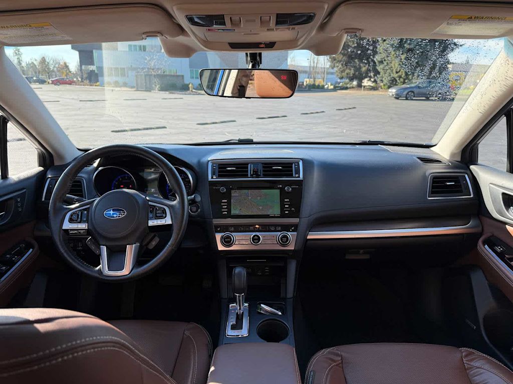 2017 Subaru Outback Touring 2