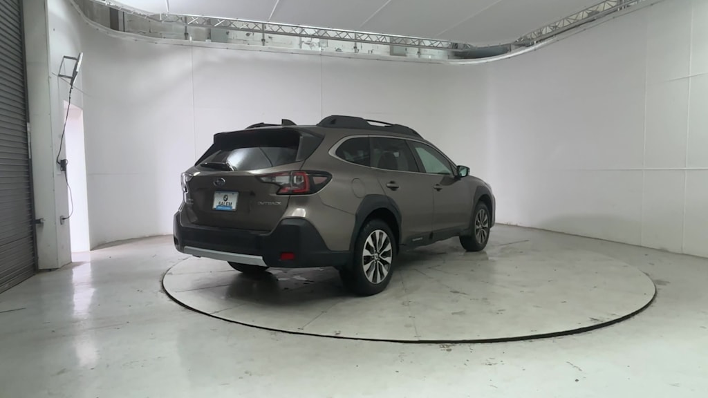 Thumbnail: 2024 Subaru Outback - 18