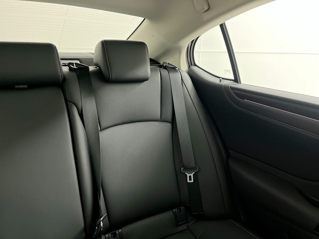 Thumbnail: 2024 Lexus ES - 24