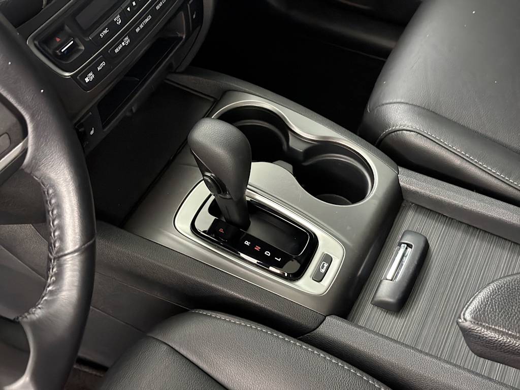 Thumbnail: 2020 Honda Pilot - 12