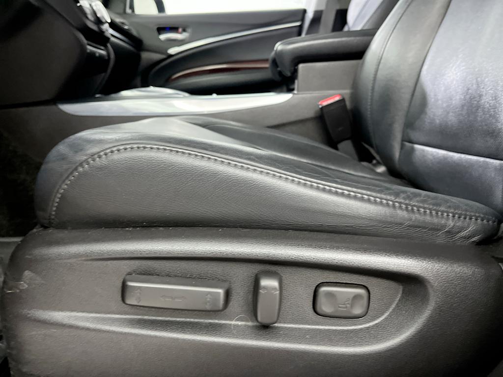 Thumbnail: 2016 Acura MDX - 20