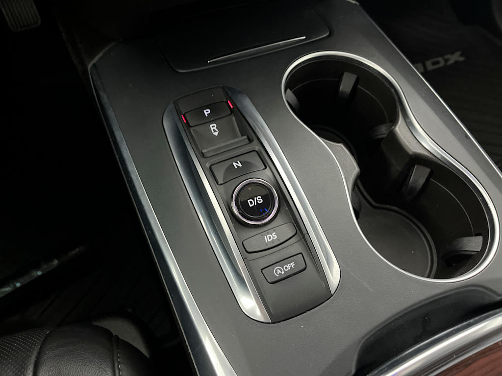 Thumbnail: 2016 Acura MDX - 12