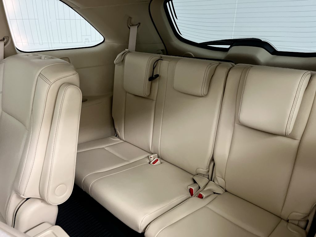 Thumbnail: 2014 Toyota Highlander - 32