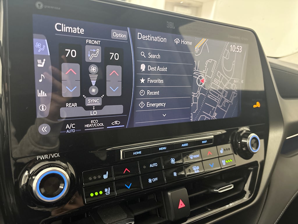 Thumbnail: 2021 Toyota Highlander - 24