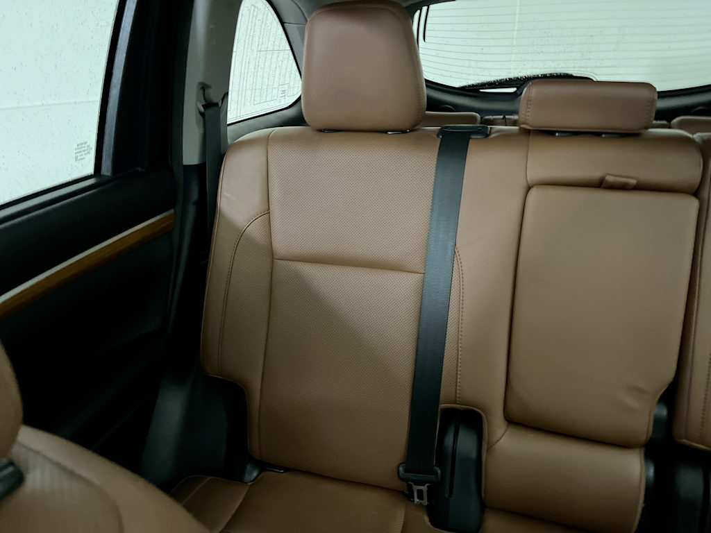 Thumbnail: 2017 Toyota Highlander - 11