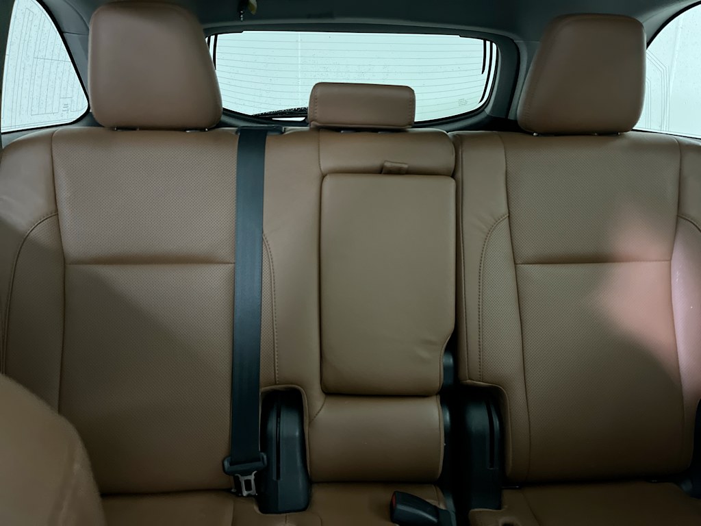 Thumbnail: 2017 Toyota Highlander - 23