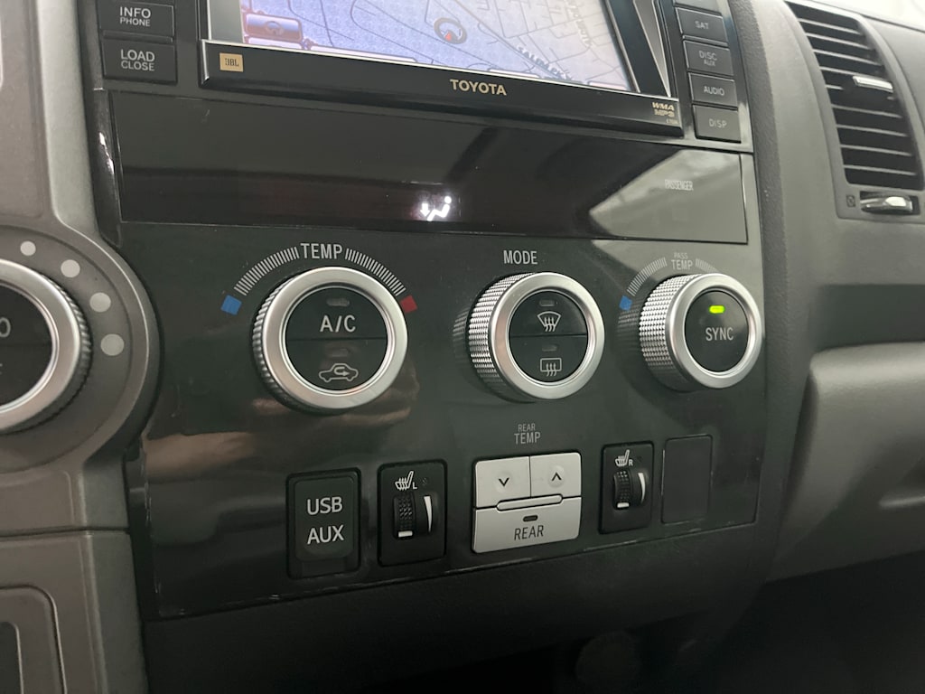 Thumbnail: 2011 Toyota Sequoia - 28