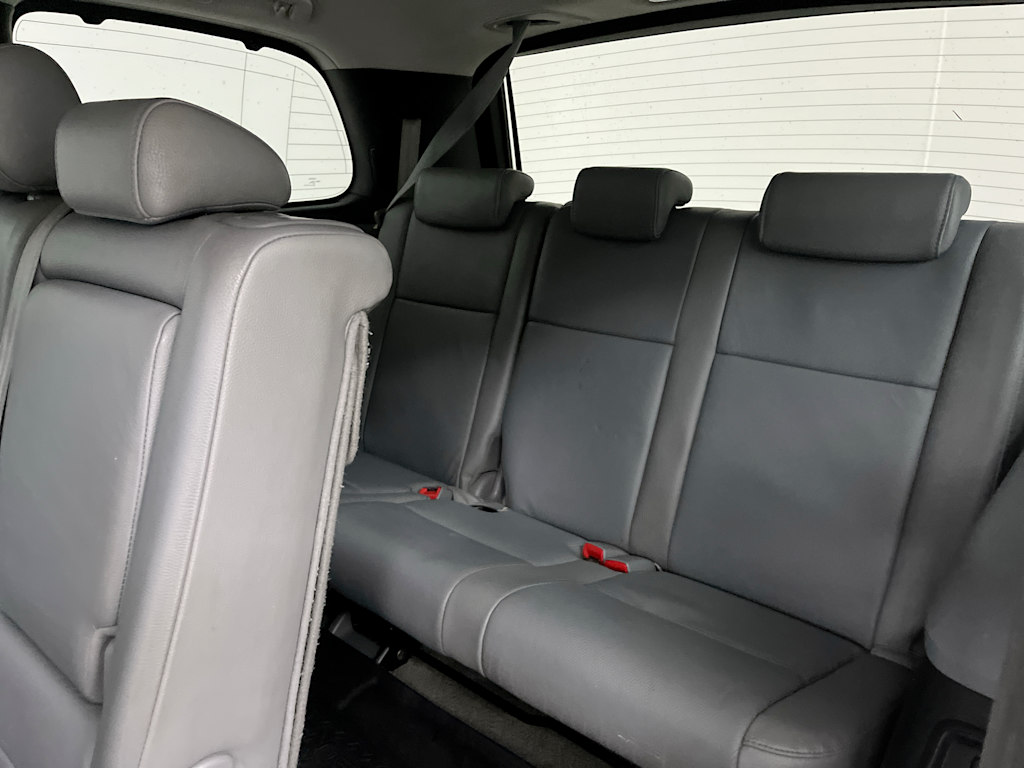 Thumbnail: 2011 Toyota Sequoia - 32