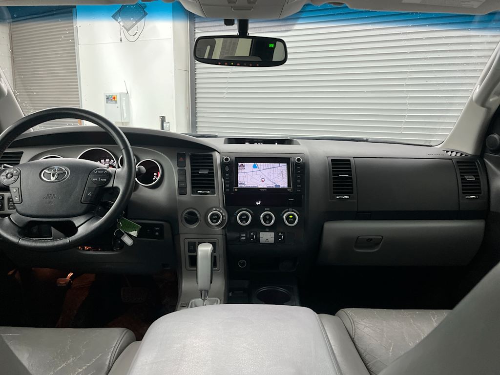Thumbnail: 2011 Toyota Sequoia - 2