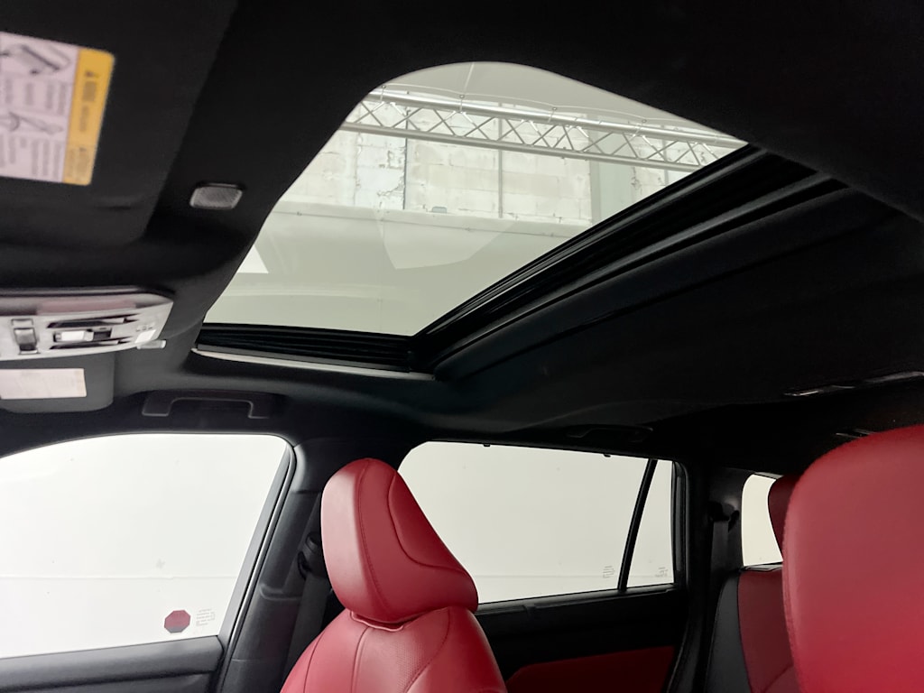 Thumbnail: 2023 Toyota Highlander - 26