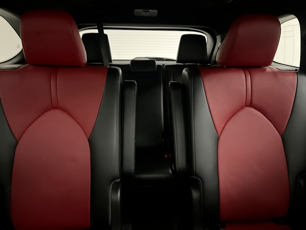 Thumbnail: 2023 Toyota Highlander - 8