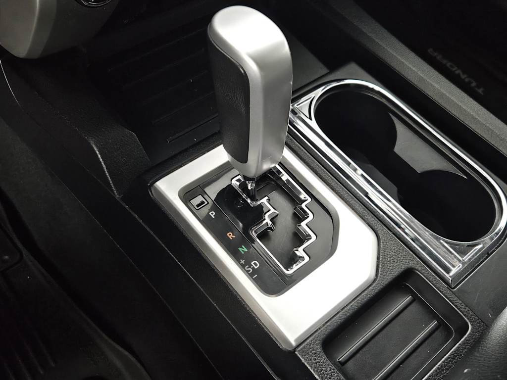 2019 Toyota Tundra SR5 16