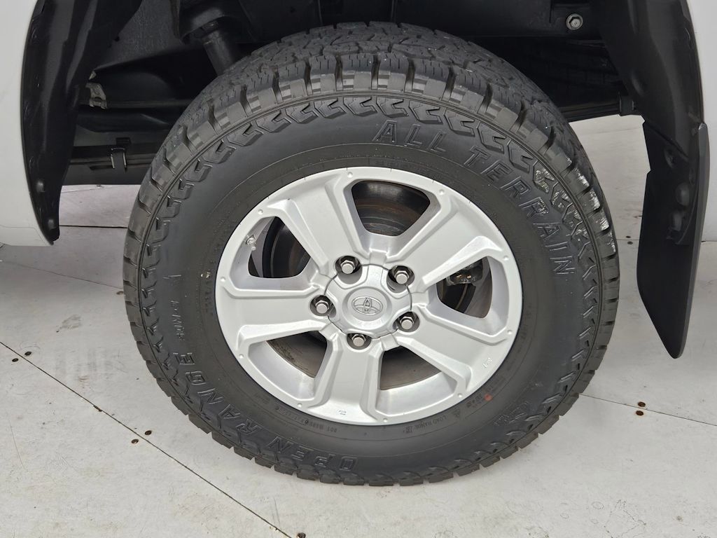 2019 Toyota Tundra SR5 8
