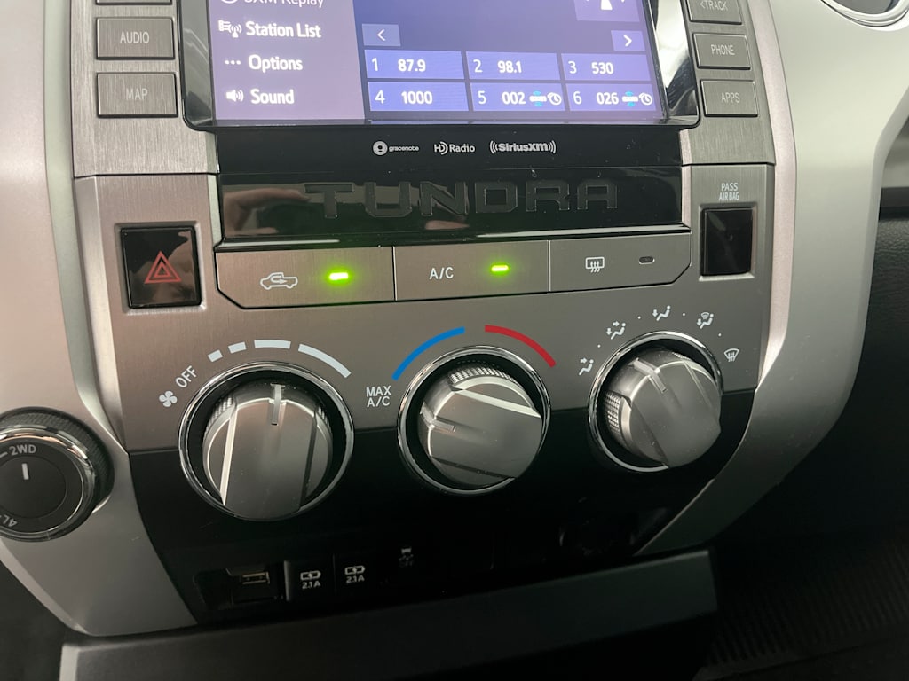 Thumbnail: 2020 Toyota Tundra - 26