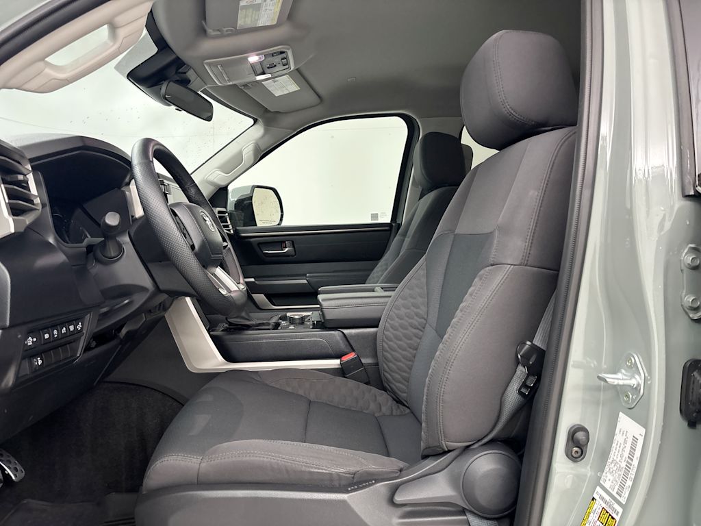 Thumbnail: 2024 Toyota Tundra - 8