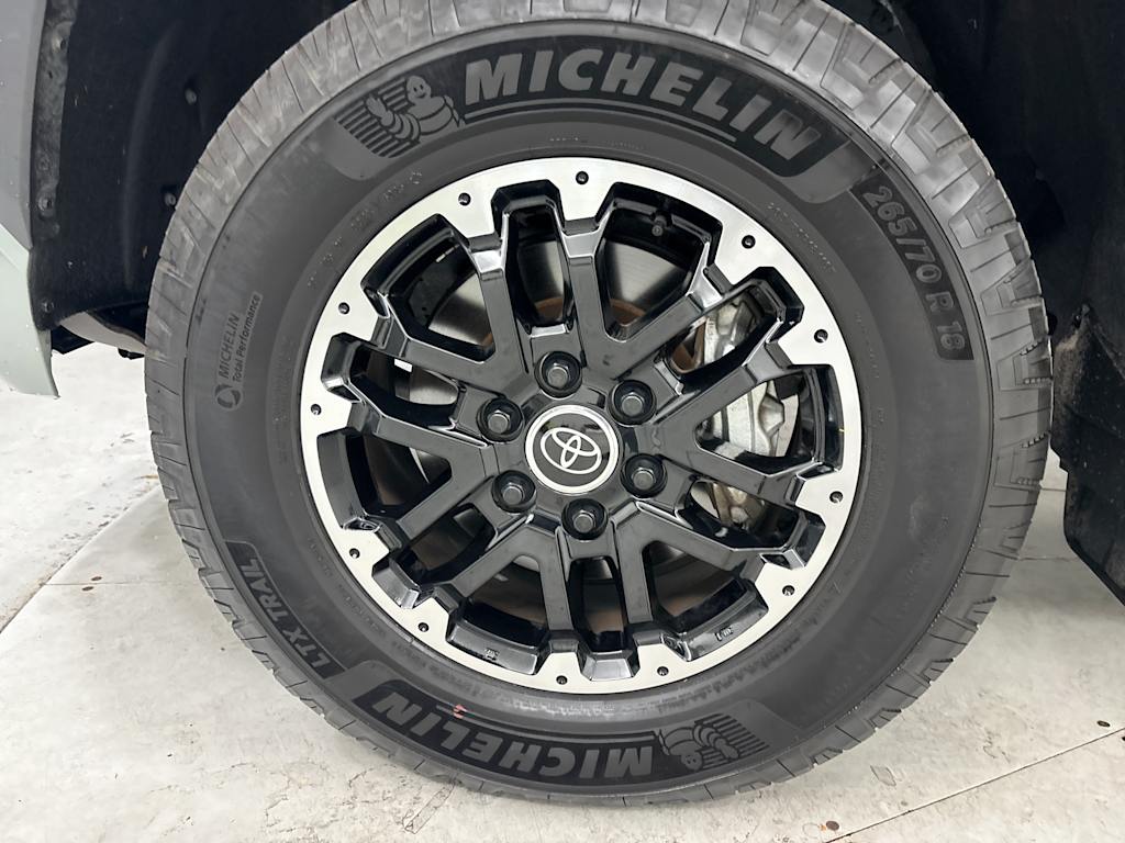 Thumbnail: 2024 Toyota Tundra - 6