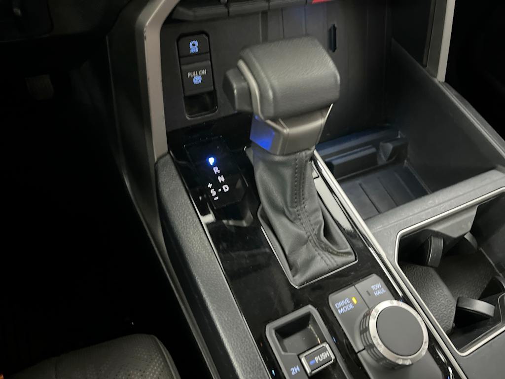 Thumbnail: 2023 Toyota Tundra - 11