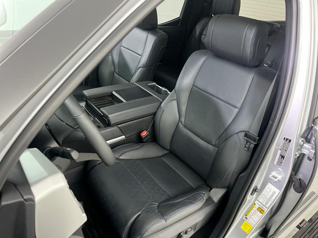 Thumbnail: 2024 Toyota Tundra - 8